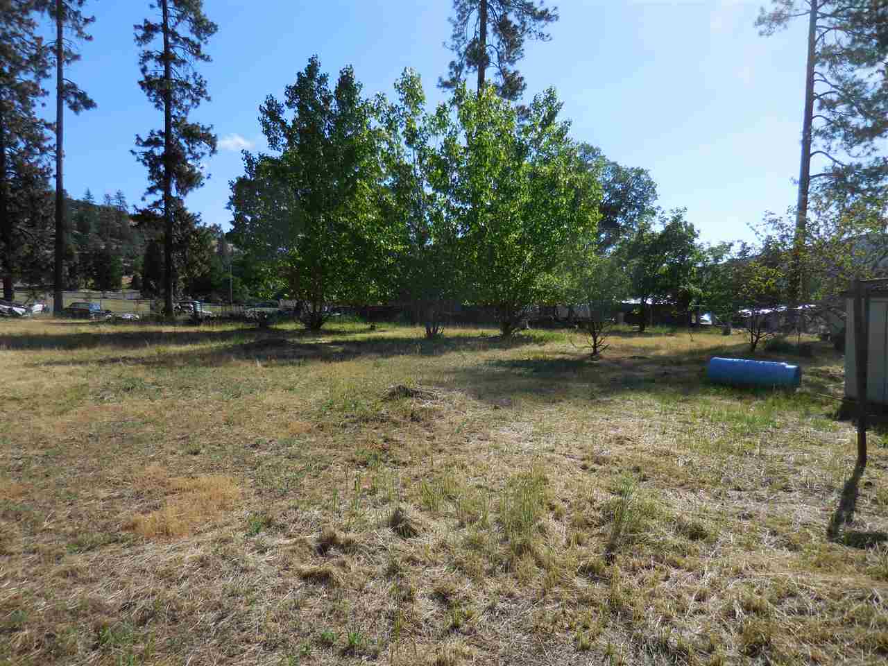 2435 Fort Jones Road Yreka, CA 96097 - Photo 3 of 13 Gallery Image 3