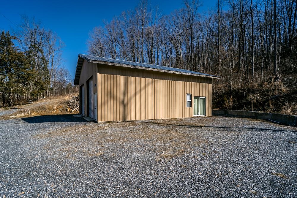 15 Winters Lane Raphine, VA 24472 - Photo 5 of 22 Gallery Image 5