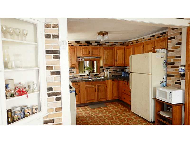 137 Plain Woods Road Foster, RI 02825 - Photo 4 of 13 Kitchen.