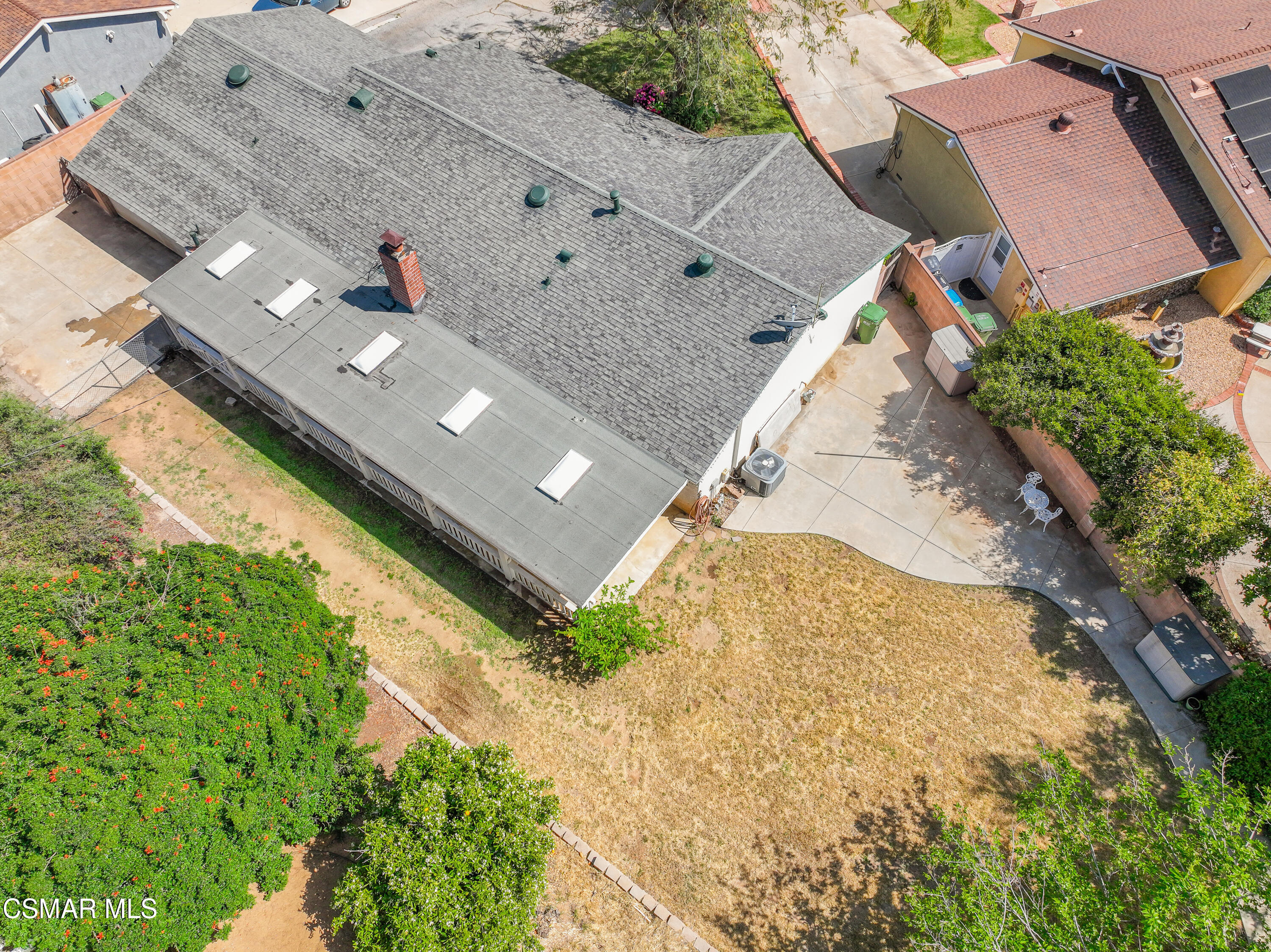3379 Weatherford Court Simi Valley, CA 93063 - Photo 38 of 39 an aerial view of house with yard