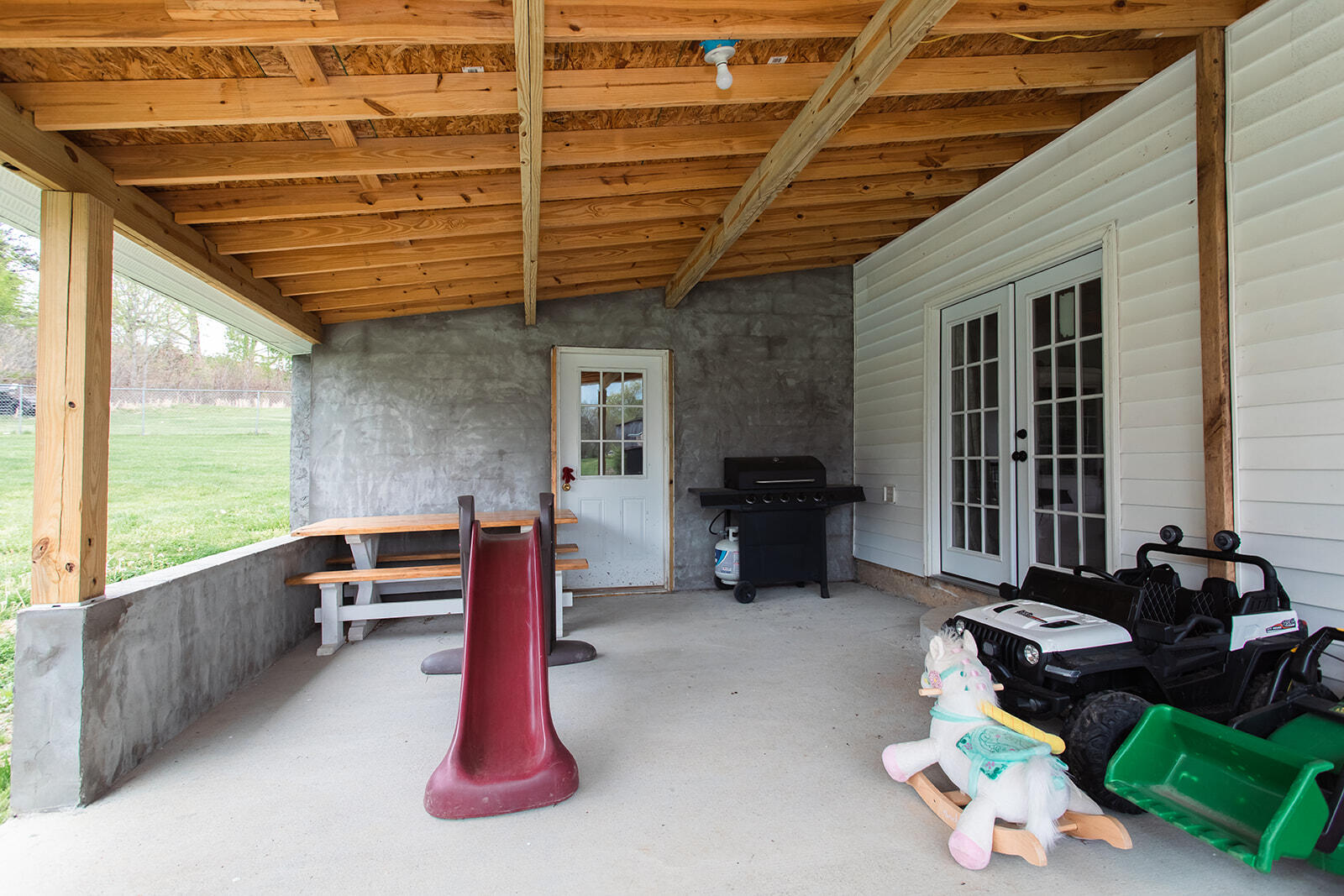 15095 Irvine Road Winchester, KY 40391 - Photo 57 of 57 8G1A5185