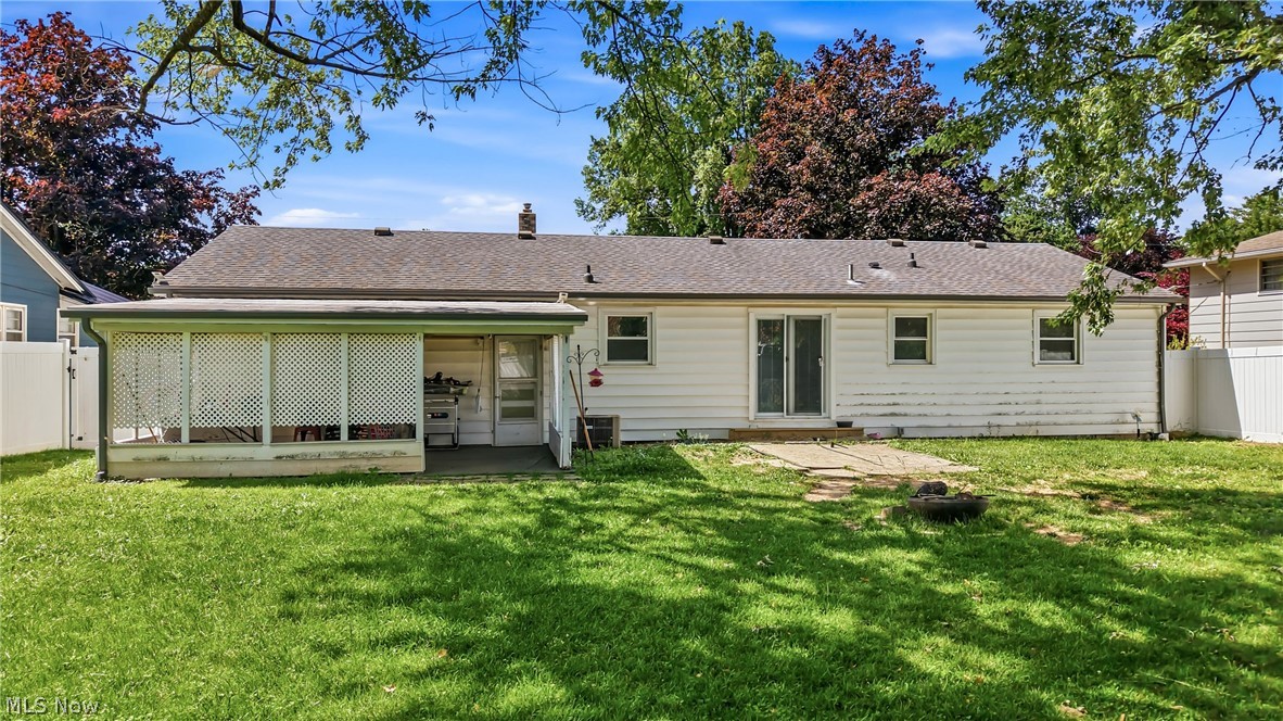 382 Ridgefield Avenue Youngstown, OH 44512 - Photo 27 of 29