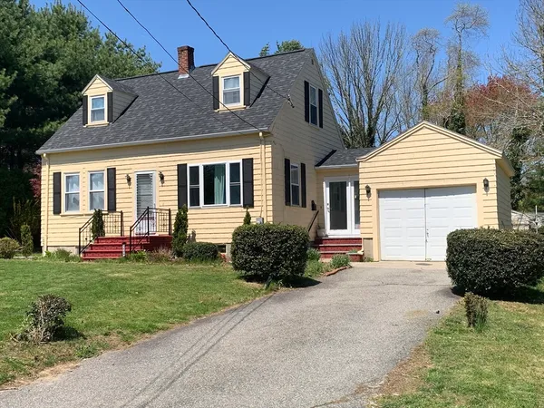 $464,900 | 1206 Old N Street, Somerset, MA 02726