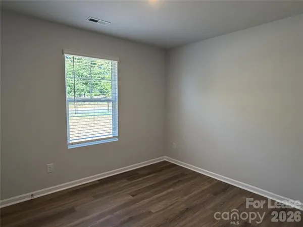 $1,900 | 1207 Suncrest Avenue, Statesville, NC 28677