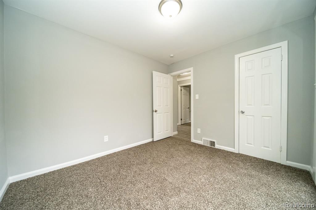 21397 Greenview Road Southfield, MI 48075 - Photo 39 of 80 Gallery Image 39
