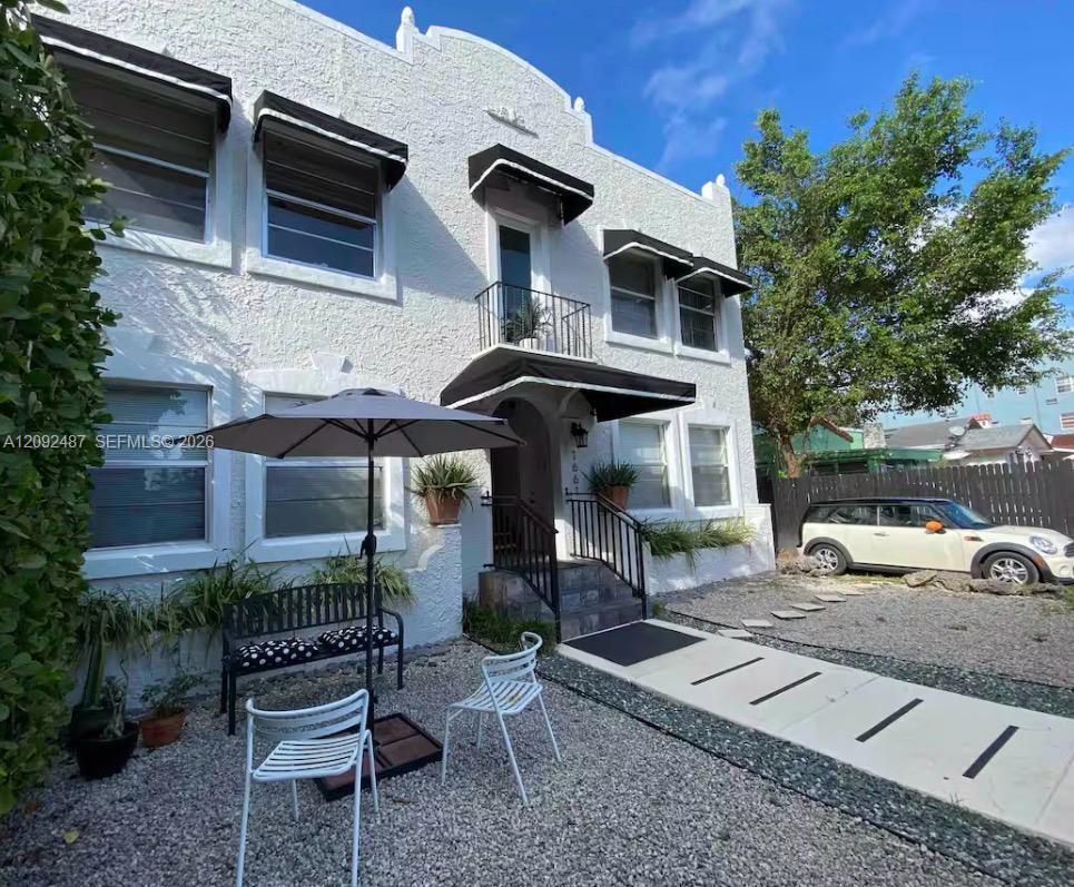 1661 Southwest 13th Street, Unit 3 Miami, FL 33145 - Photo 3 of 18 Gallery Image 3