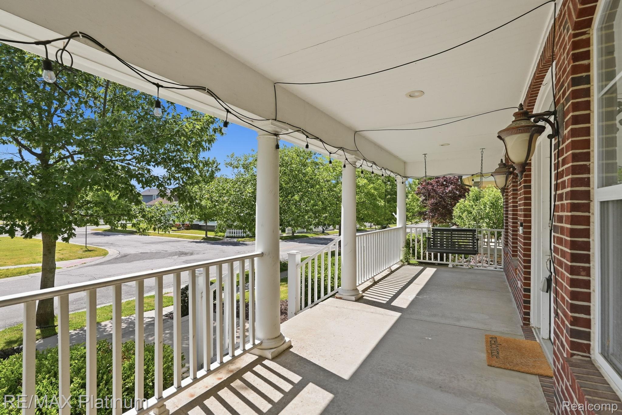 1713 Town Commons Drive Howell, MI 48855 - Photo 37 of 44 41-web-or-mls-1713_Town_Commons_Dr_041.jpg