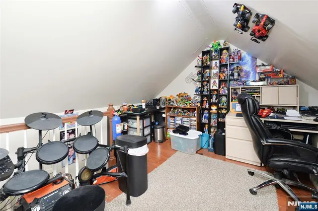 $489,900 | 110 3rd Avenue, Hawthorne, NJ 07506