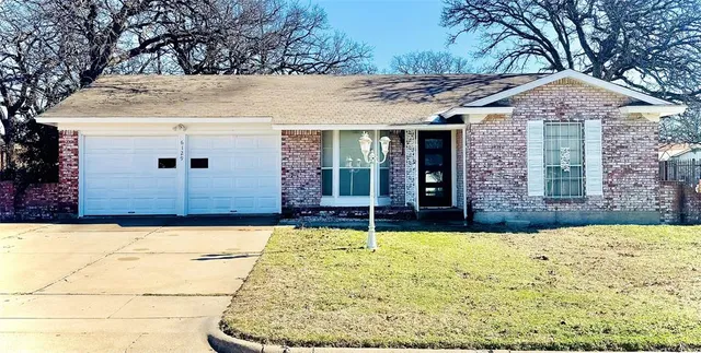 $215,000 | 6129 Forest Edge Drive, Forest Hill, TX 76119