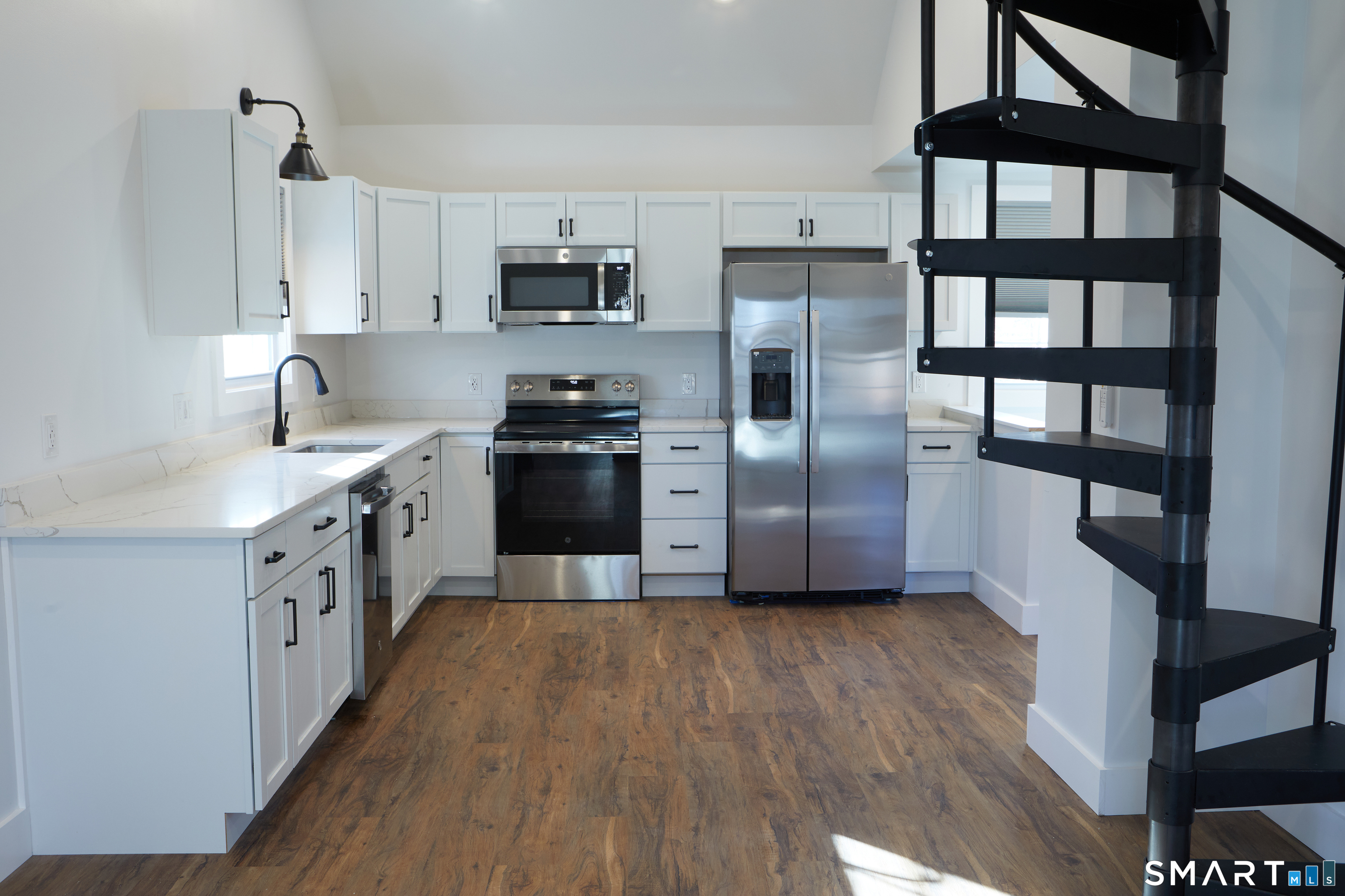 2 Park Lane Road, Unit 2 New Milford, CT 06776 - Photo 2 of 13