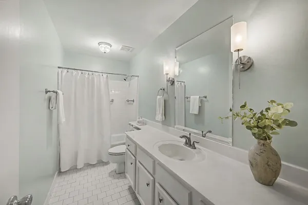 $445,000 | 4487 Post Place, Unit 2, Nashville, TN 37205