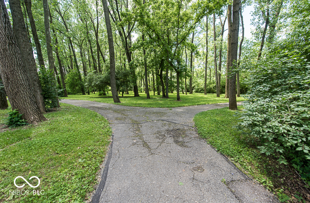 4604 West 47th Street Indianapolis, IN 46254 - Photo 26 of 41