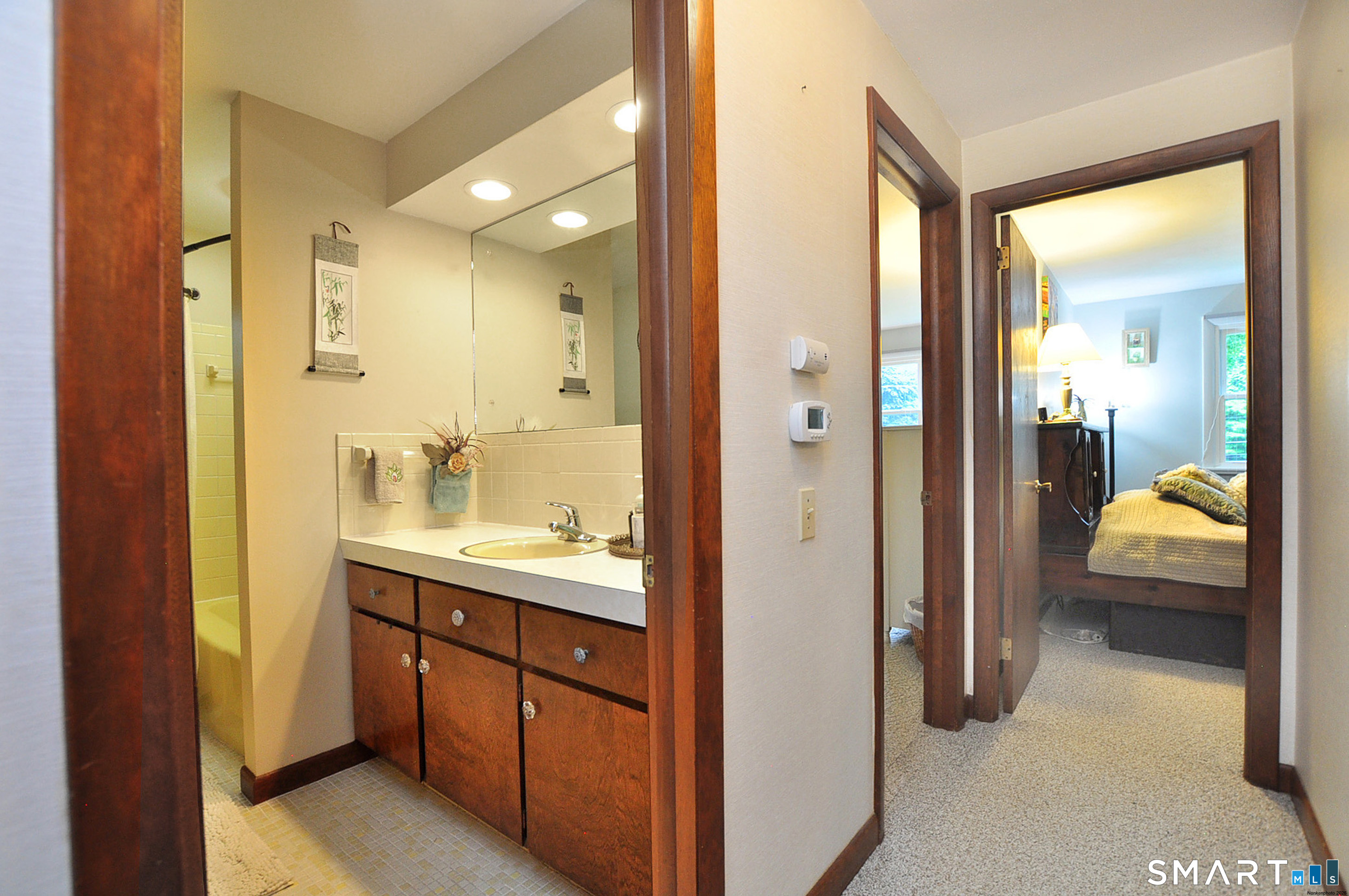 46 Butternut Road Manchester, CT 06040 - Photo 26 of 39