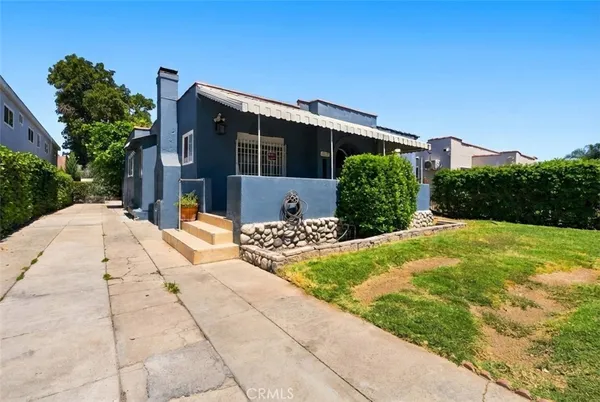 $974,900 | 3337 Los Flores Boulevard, Lynwood, CA 90262