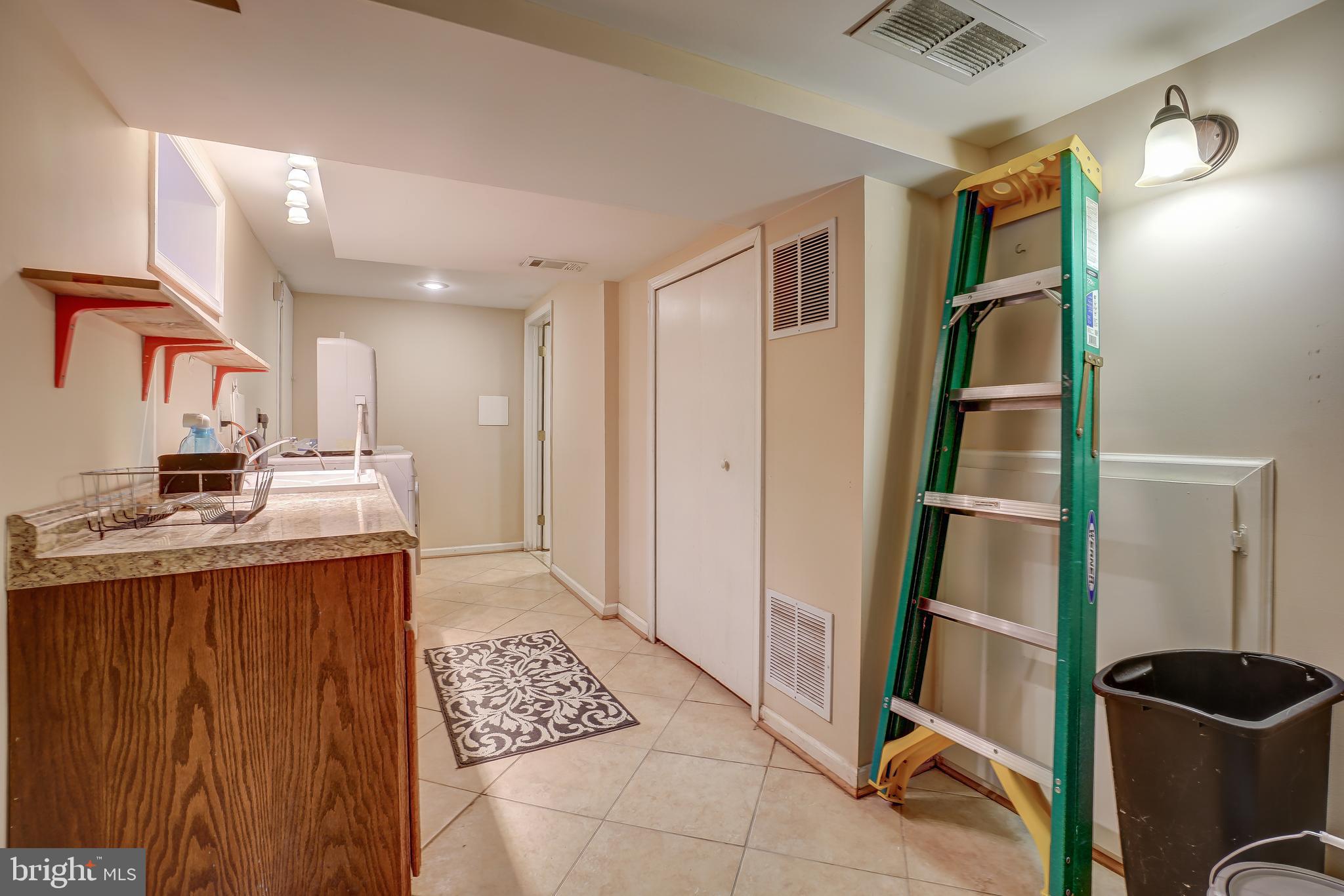 9210 Manchester Road Silver Spring, MD 20901 - Photo 29 of 52