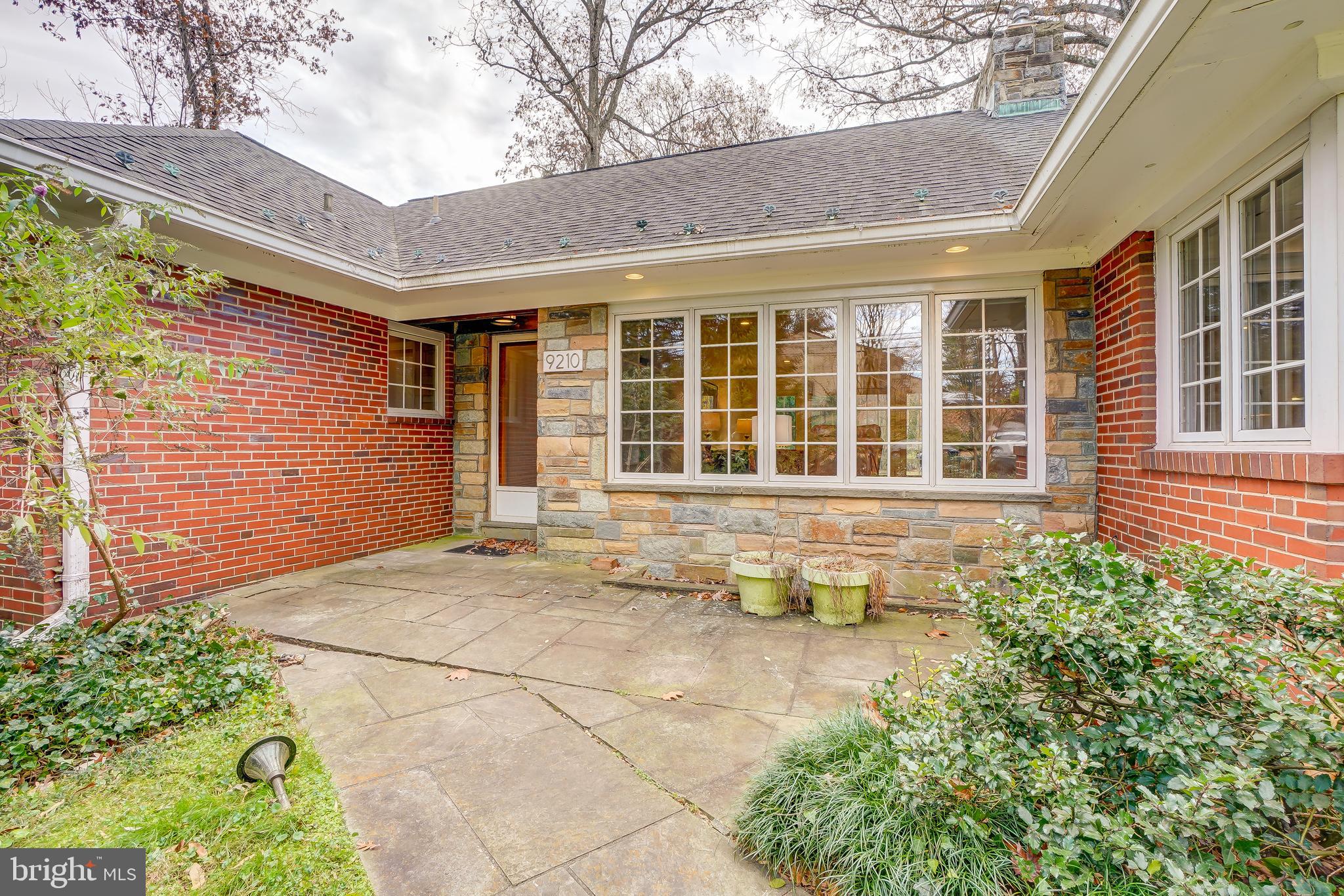 9210 Manchester Road Silver Spring, MD 20901 - Photo 4 of 52