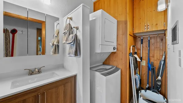 $299,000 | 439 Ala Wai Boulevard, Unit 106, South Lake Tahoe, CA 96150