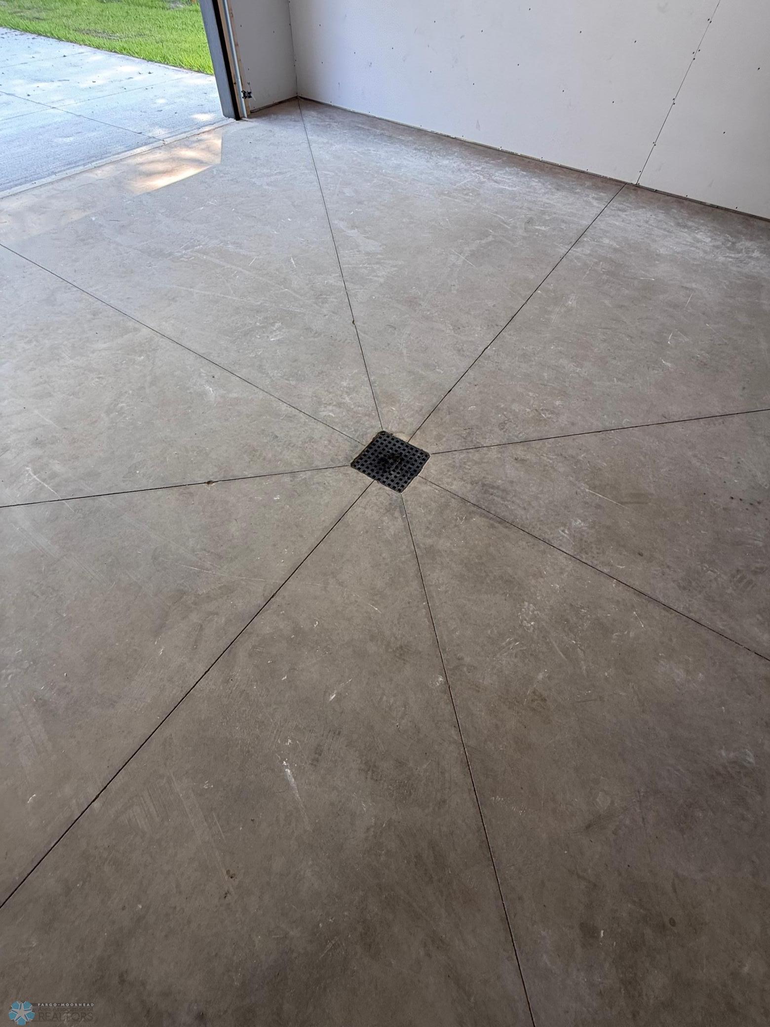 436 4th Street Wyndmere, ND 58081 - Photo 26 of 27