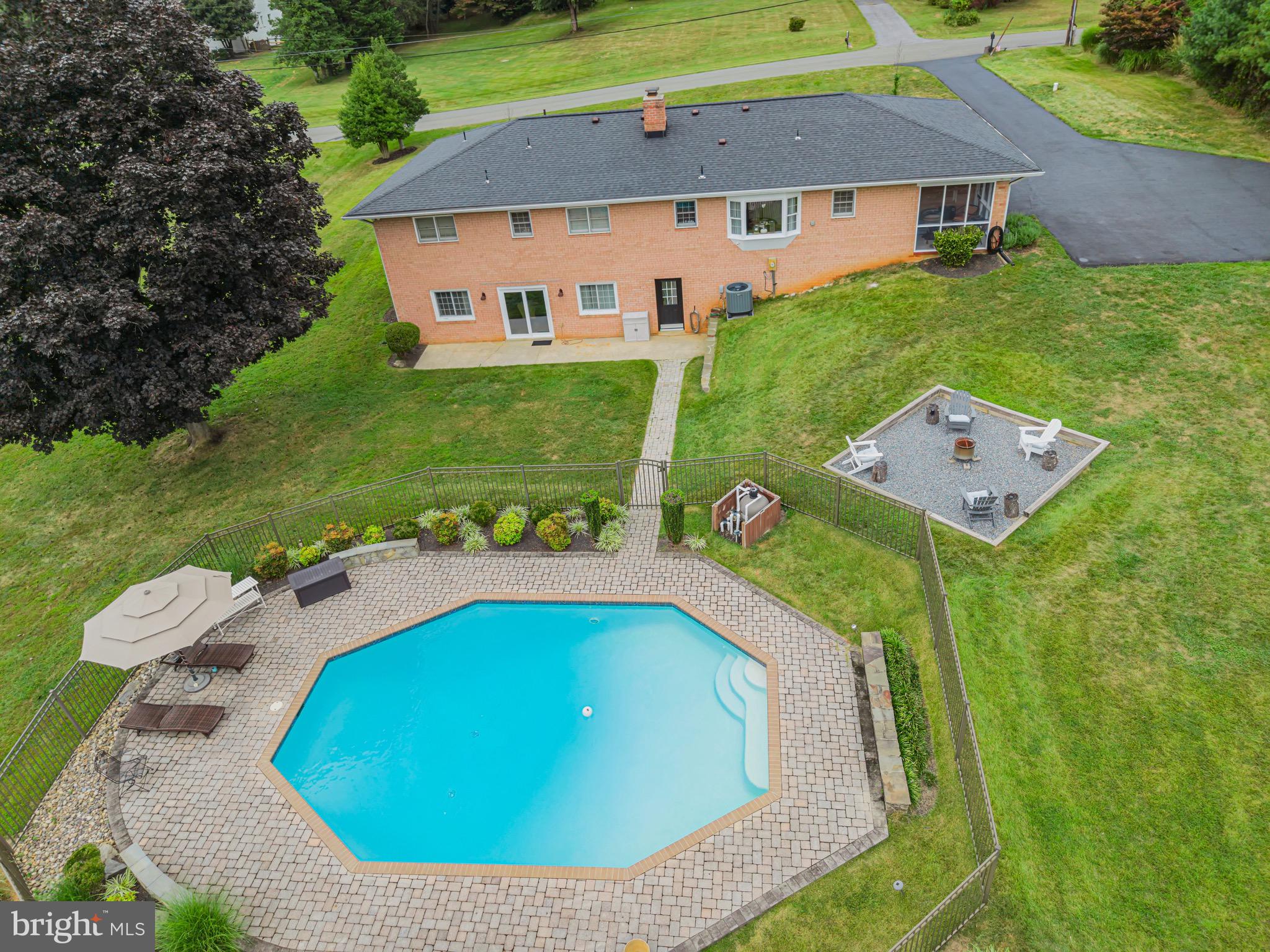 1716 Gayfields Drive Silver Spring, MD 20906 - Photo 3 of 55