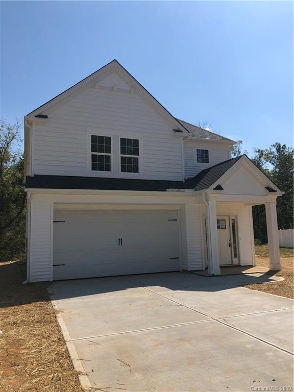 8135 Larkhaven Road Charlotte, NC 28216 - Photo 1 of 27 Gallery Image 1