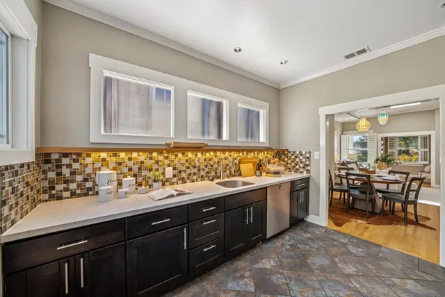 $1,398,000 | 219 Crescent Avenue, San Francisco, CA 94110