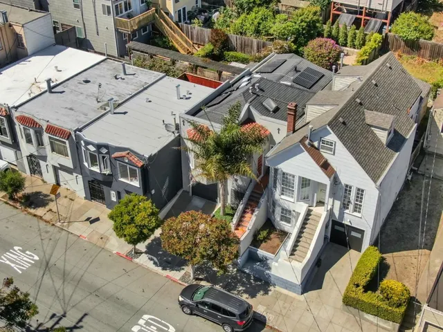 $1,398,000 | 219 Crescent Avenue, San Francisco, CA 94110