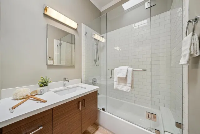 $1,398,000 | 219 Crescent Avenue, San Francisco, CA 94110