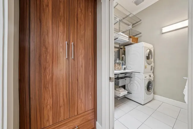 $1,398,000 | 219 Crescent Avenue, San Francisco, CA 94110