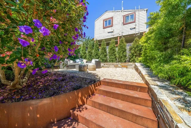 $1,398,000 | 219 Crescent Avenue, San Francisco, CA 94110