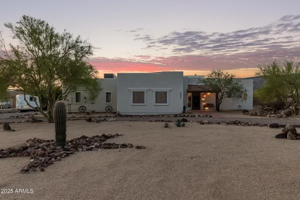 $720,000 | 44015 North 20th Street, New River, AZ 85087