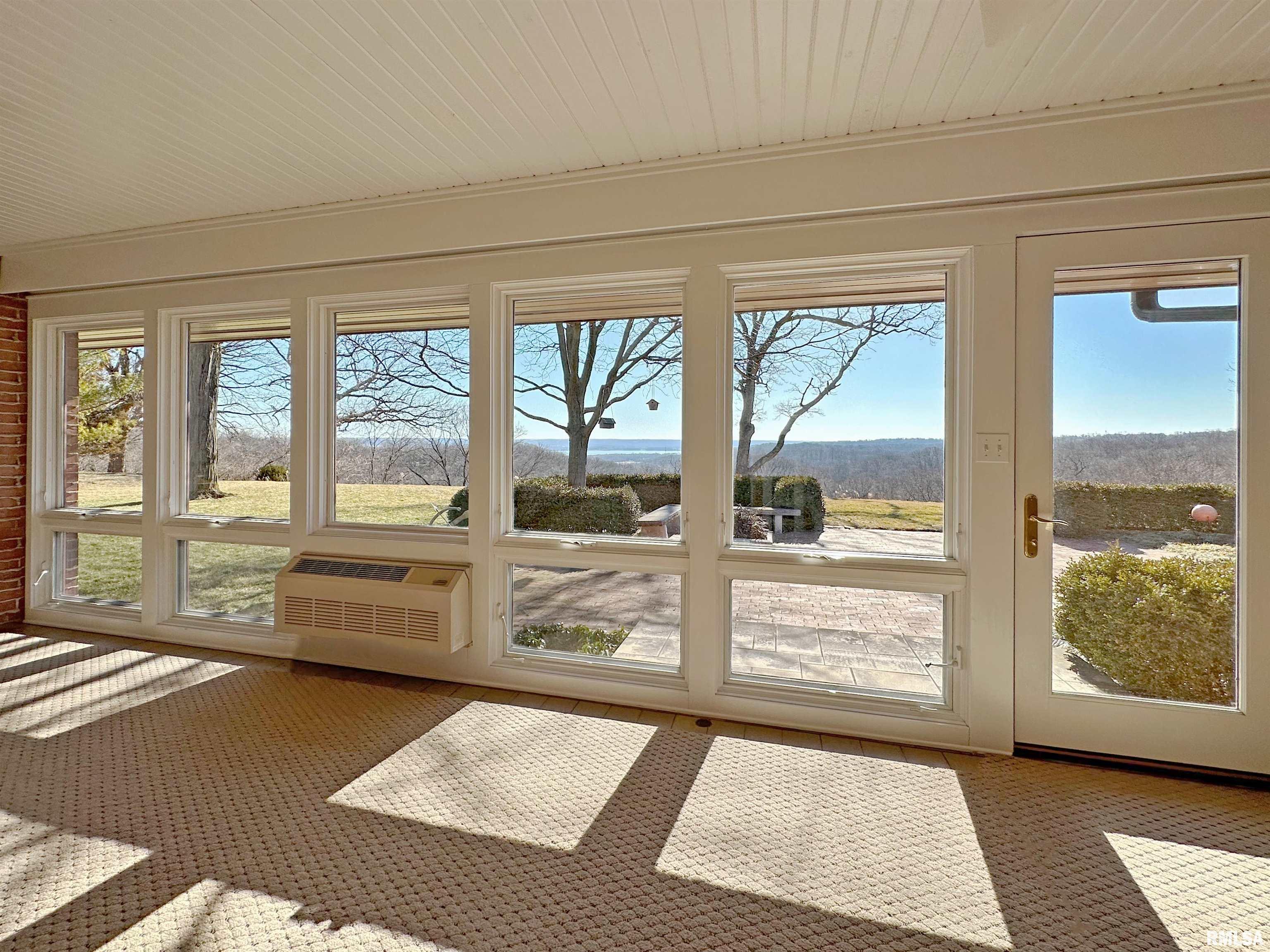 390 East High Point Road Peoria, IL 61614 - Photo 19 of 53 Gallery Image 19