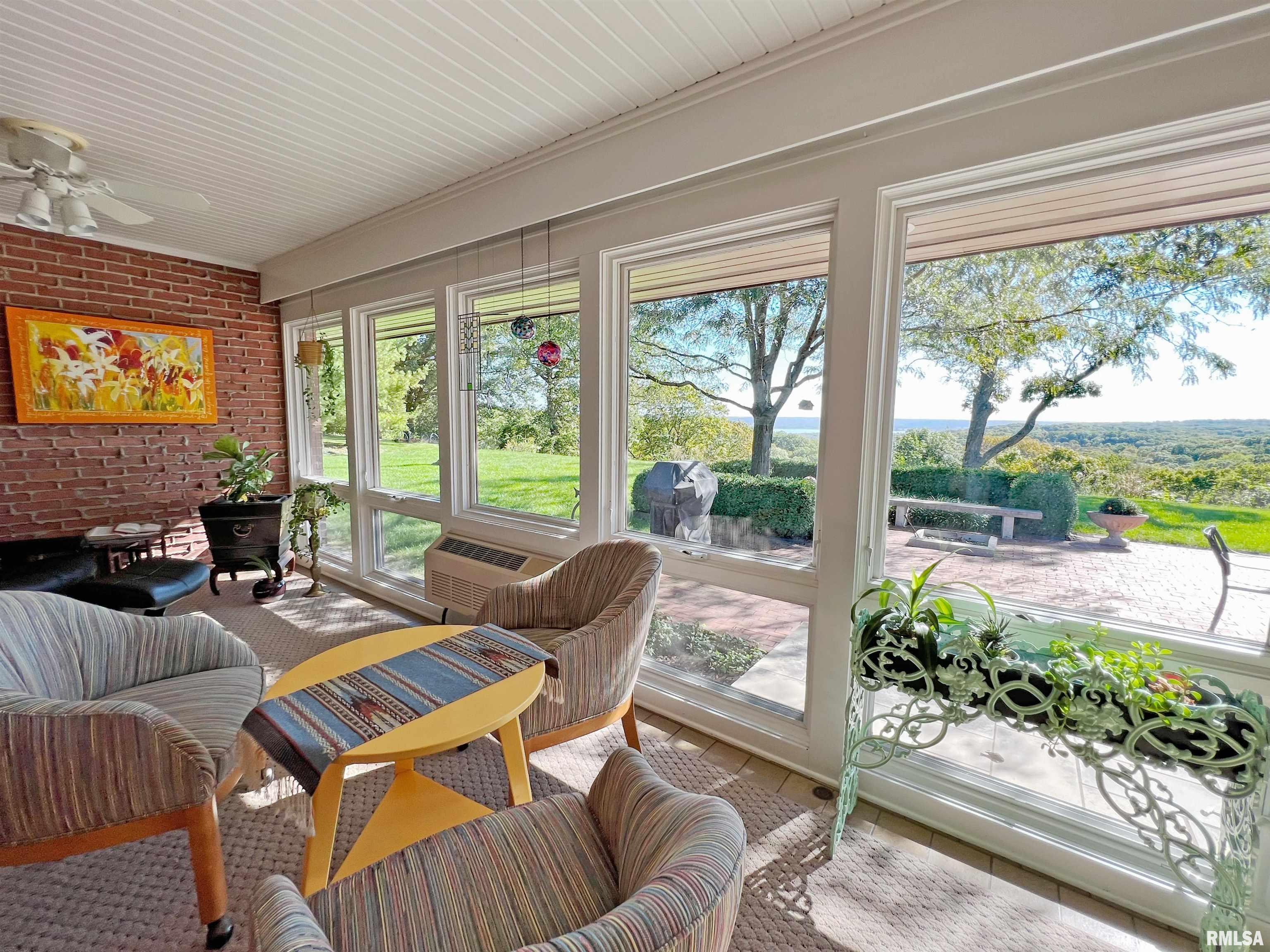 390 East High Point Road Peoria, IL 61614 - Photo 21 of 53 Gallery Image 21