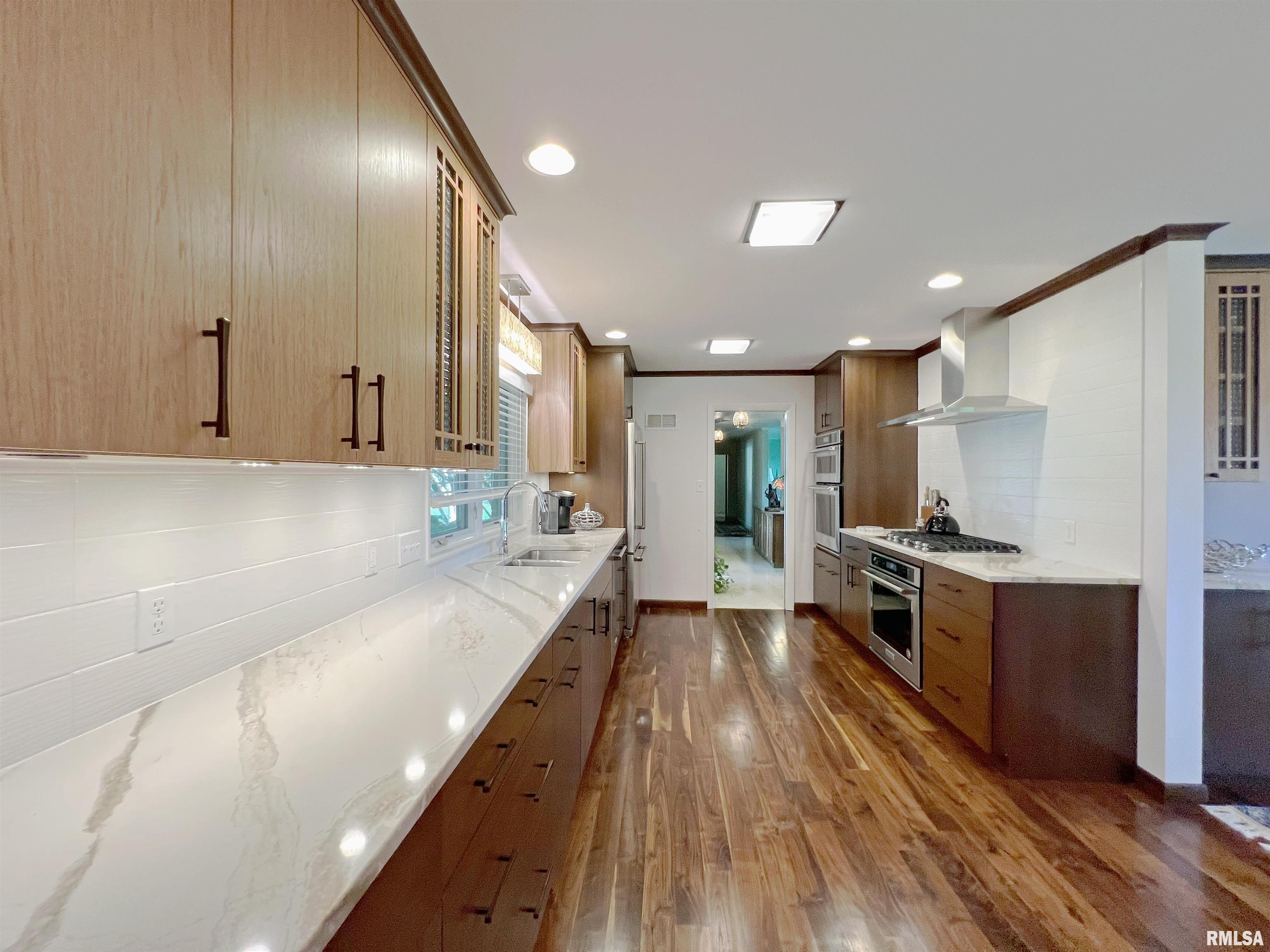 390 East High Point Road Peoria, IL 61614 - Photo 23 of 53 Gallery Image 23