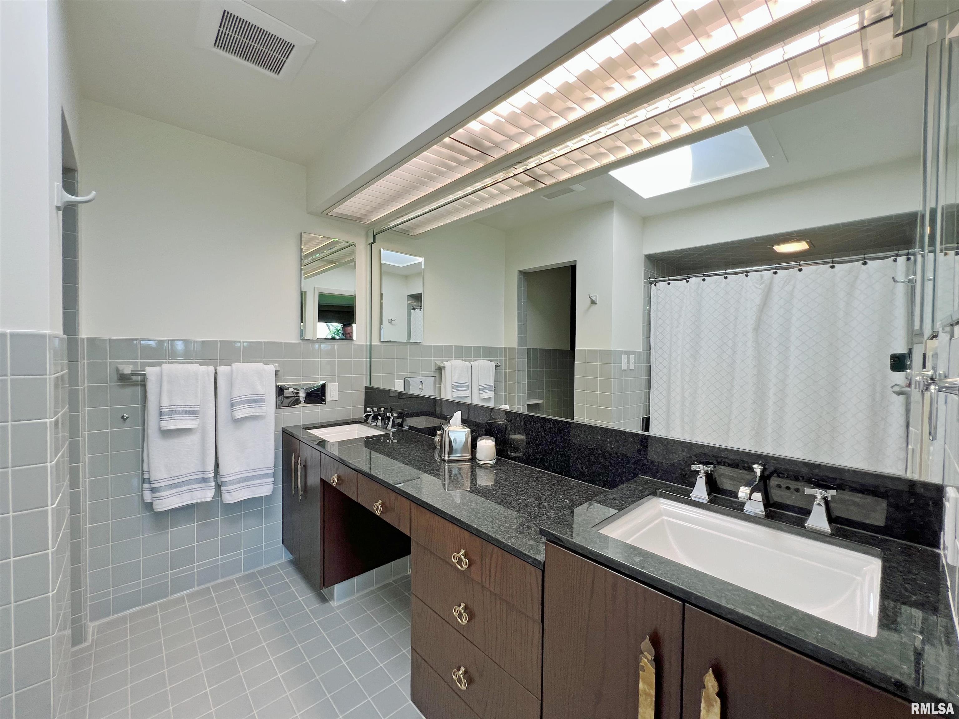 390 East High Point Road Peoria, IL 61614 - Photo 35 of 53 Gallery Image 35
