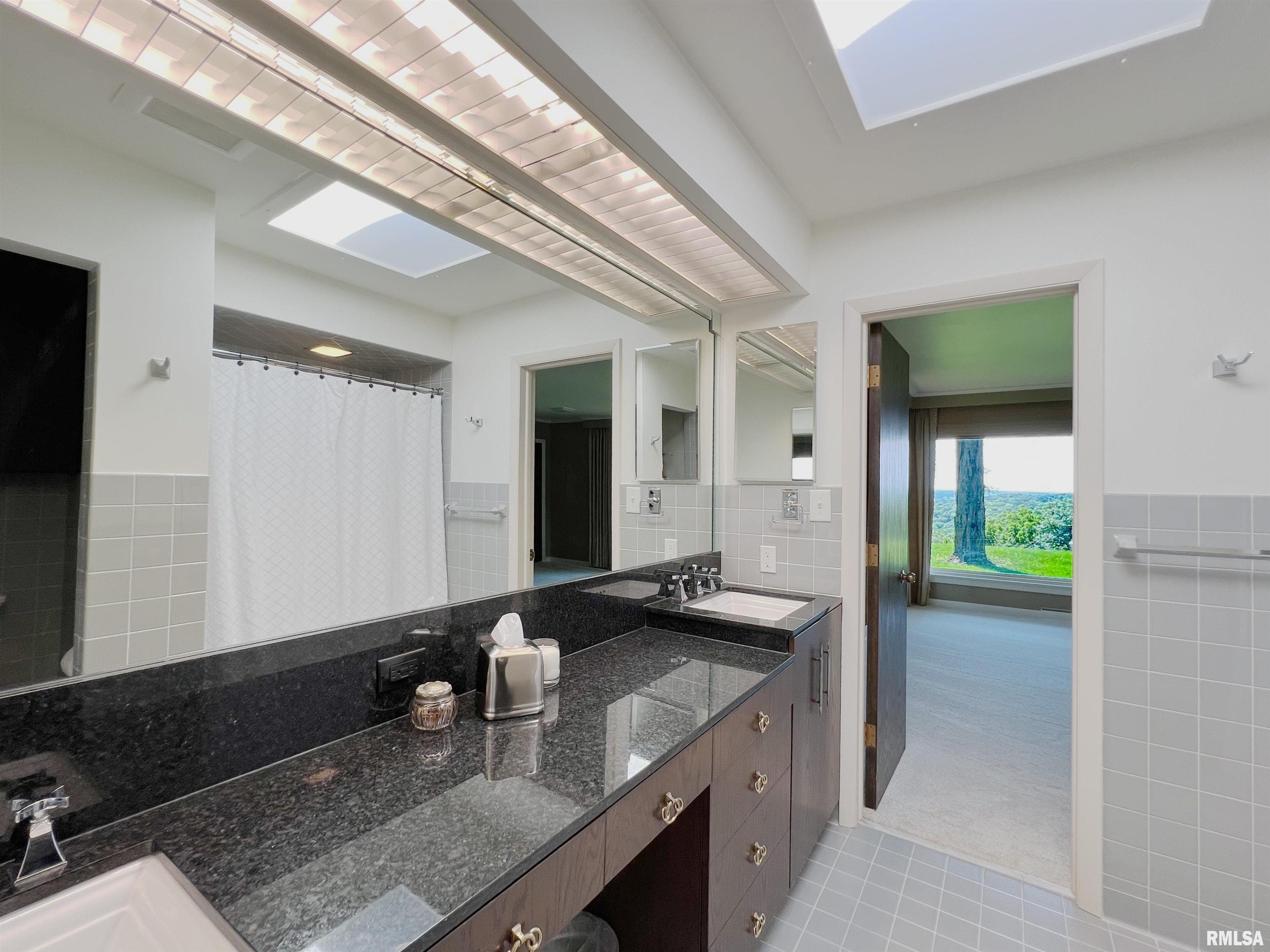 390 East High Point Road Peoria, IL 61614 - Photo 36 of 53 Gallery Image 36
