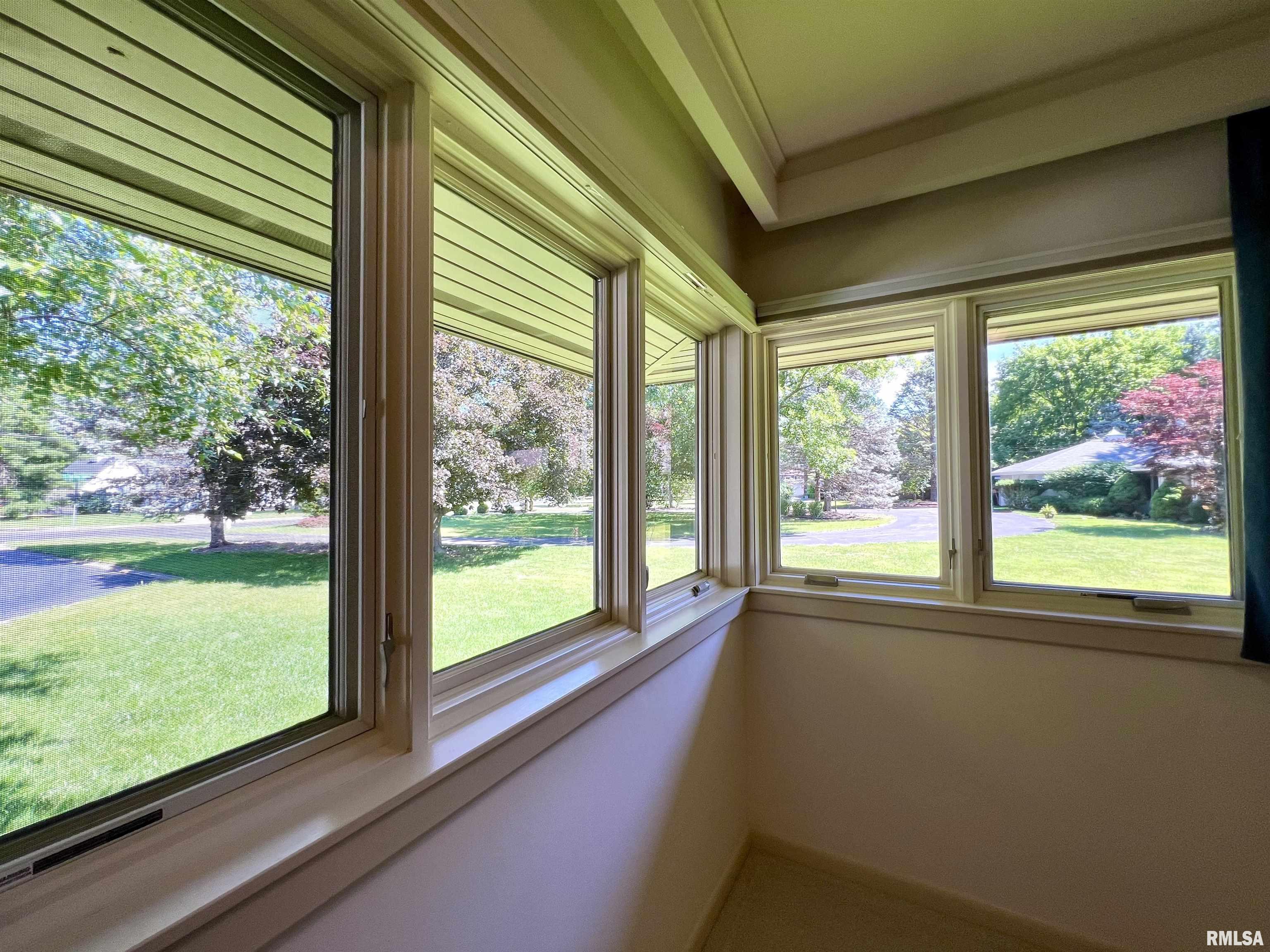390 East High Point Road Peoria, IL 61614 - Photo 41 of 53 Gallery Image 41
