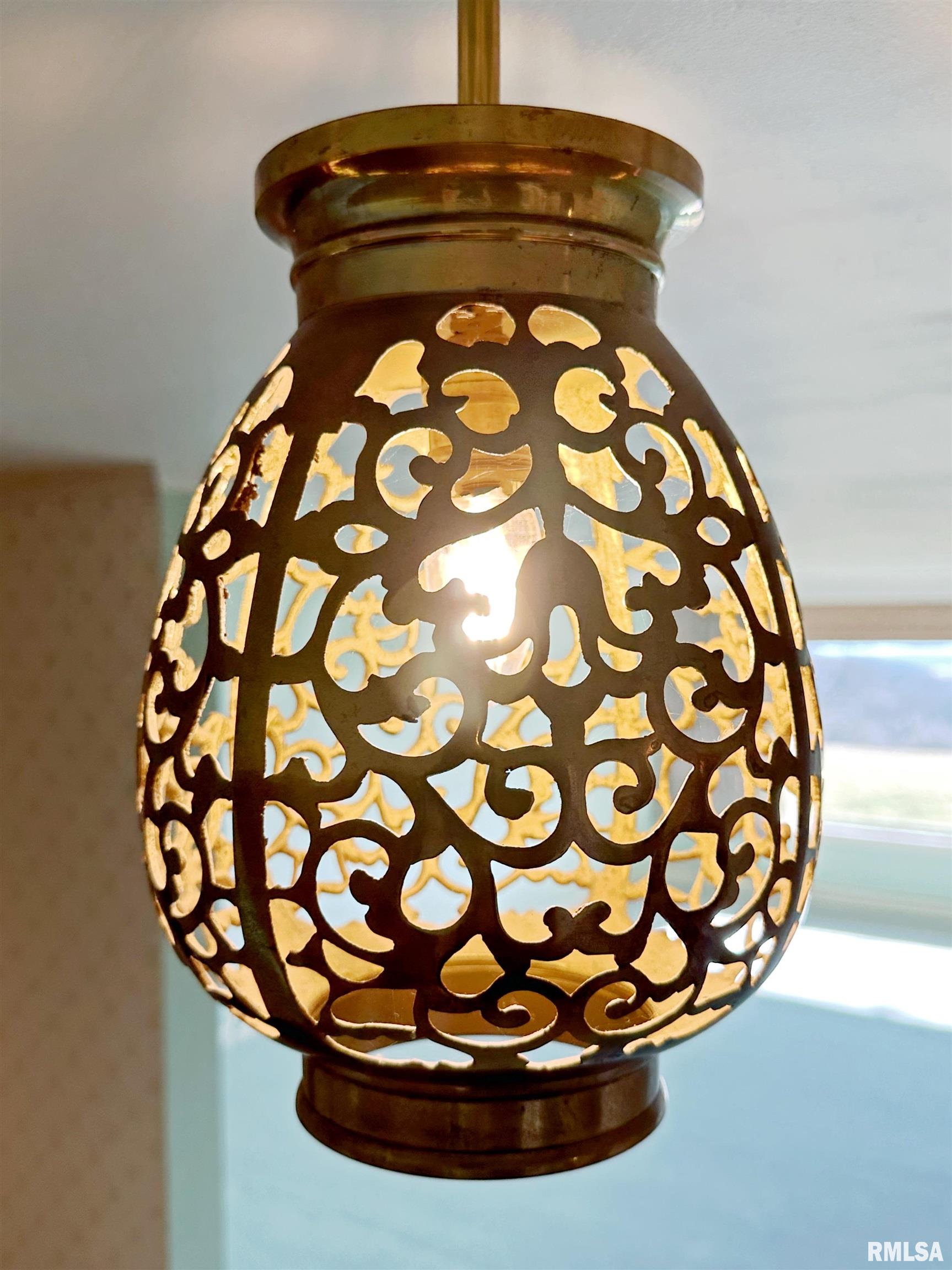 390 East High Point Road Peoria, IL 61614 - Photo 8 of 53 Gallery Image 8