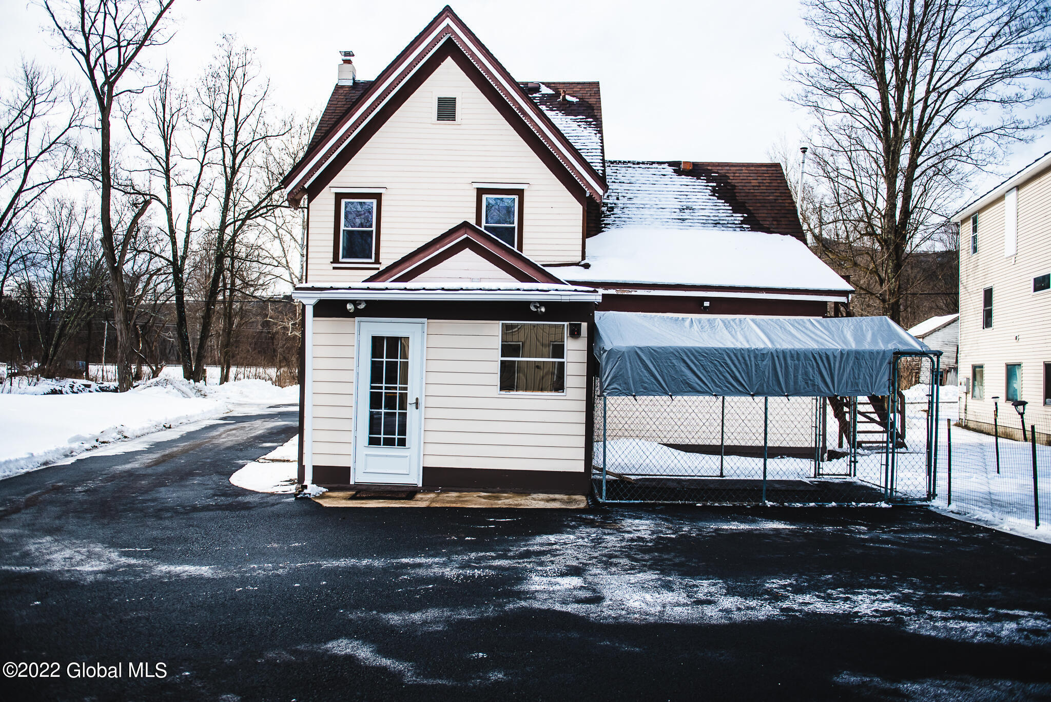 102 Walhalla Road Middleburgh, NY 12122 - Photo 3 of 51 1000-7668
