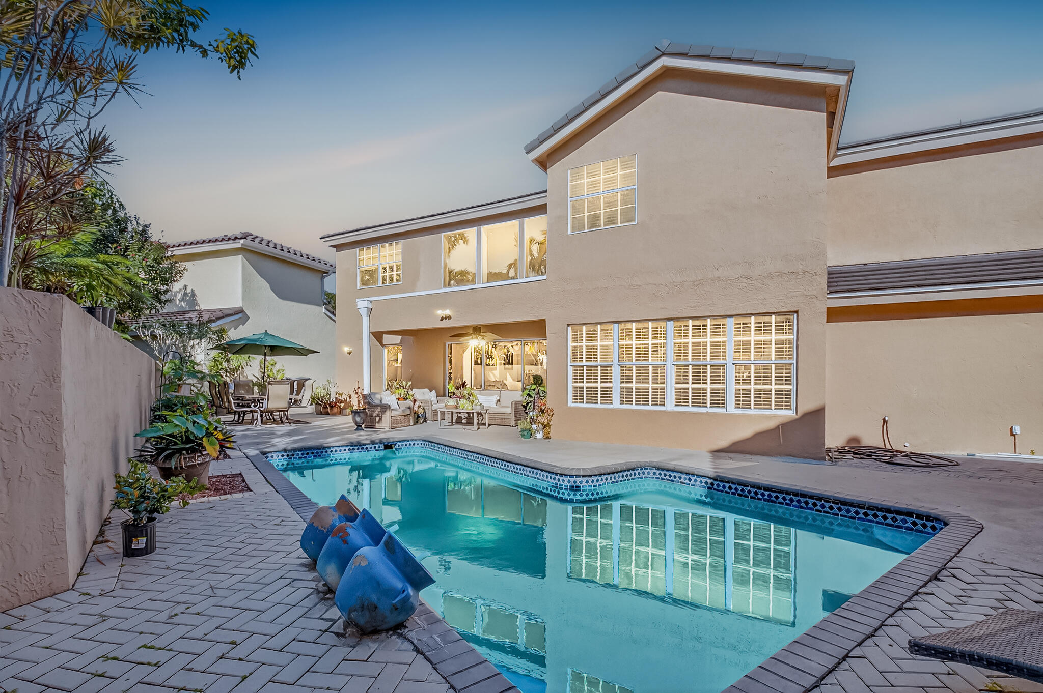 10570 Bexley Boulevard Boca Raton, FL 33428 - Photo 23 of 37 Backyard at Dusk