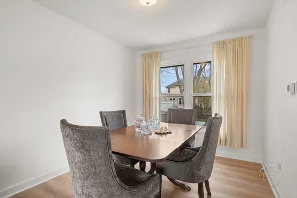 $465,000 | 2512 Leach Drive, Naperville, IL 60564