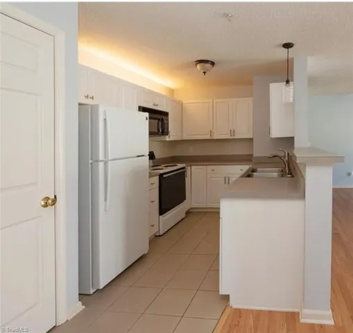 $1,525 | 524 Mill Pond Drive, Winston-Salem, NC 27106