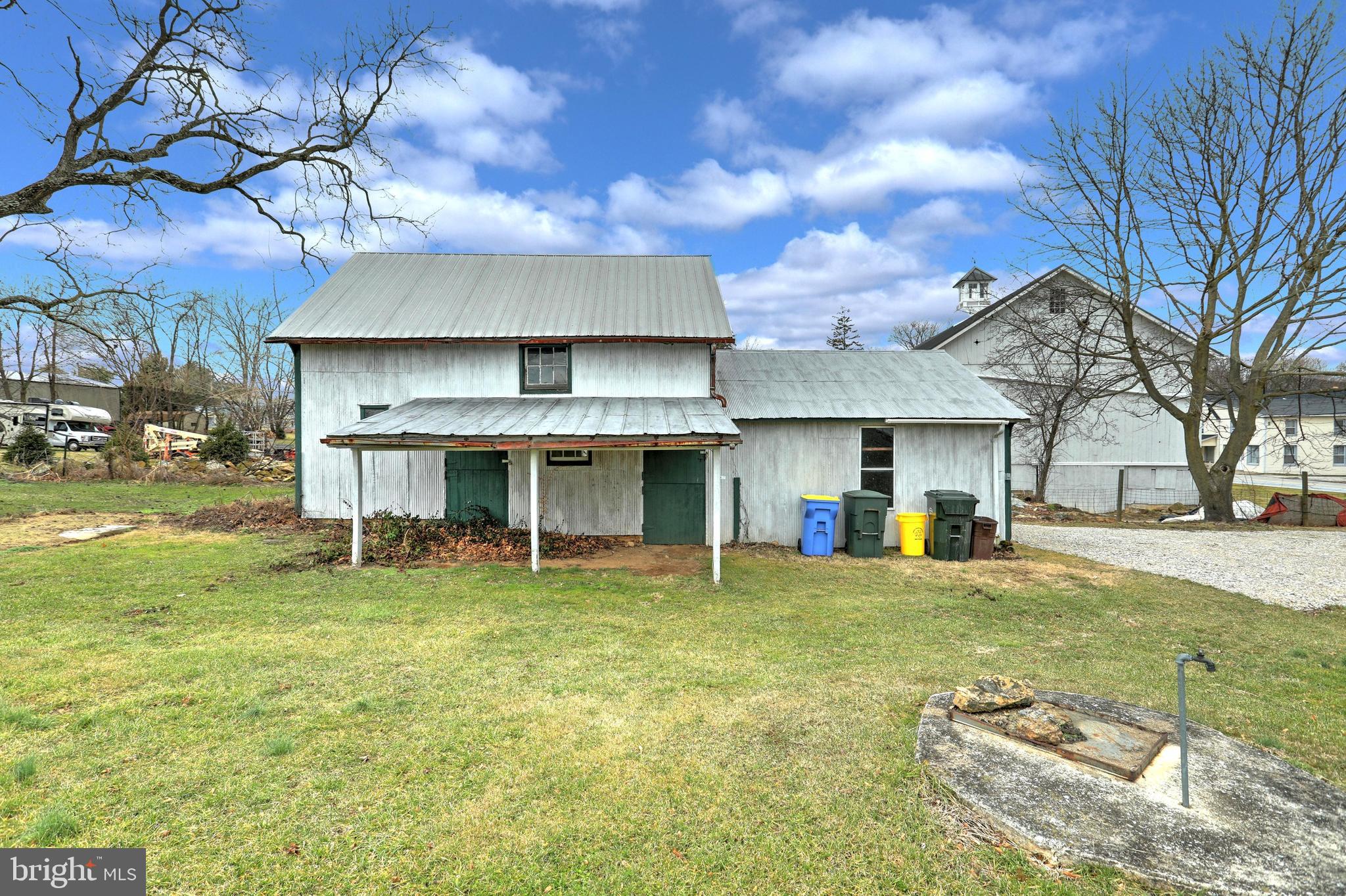6694 Church Road Felton, PA 17322 - Photo 9 of 46 Gallery Image 9