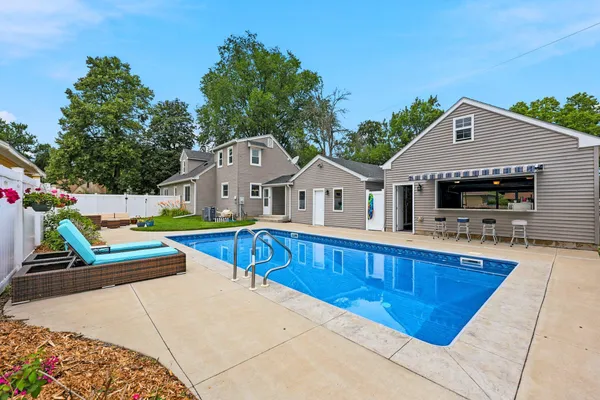$599,900 | 4054 Quail Avenue North, Robbinsdale, MN 55422