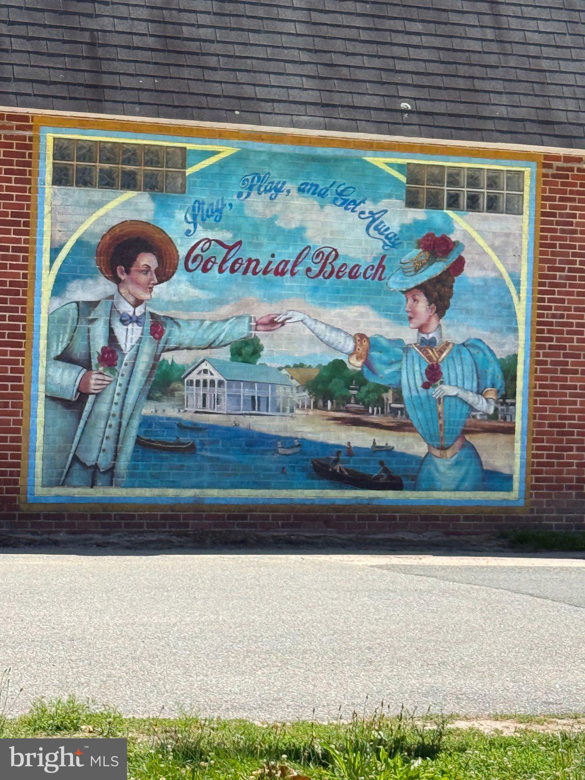 32 Placid Road Colonial Beach, VA 22443 - Photo 60 of 80 Charming mural celebrating Colonial Beach.