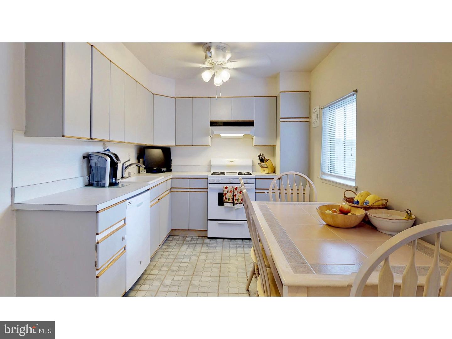 4176 Fairdale Road Philadelphia, PA 19154 - Photo 7 of 25 Gallery Image 7