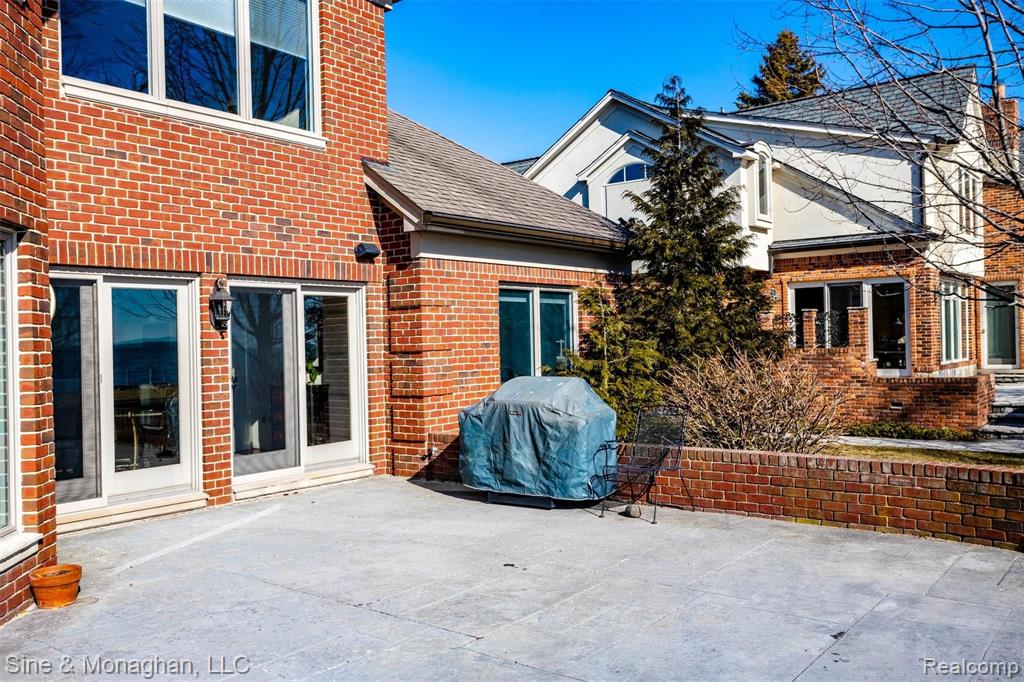 1020 Lake Shore Road Grosse Pointe Shores, MI 48236 - Photo 89 of 94