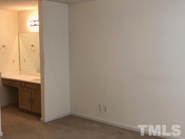 528 High Ridge Drive Durham, NC 27707 - Photo 9 of 14 Gallery Image 9