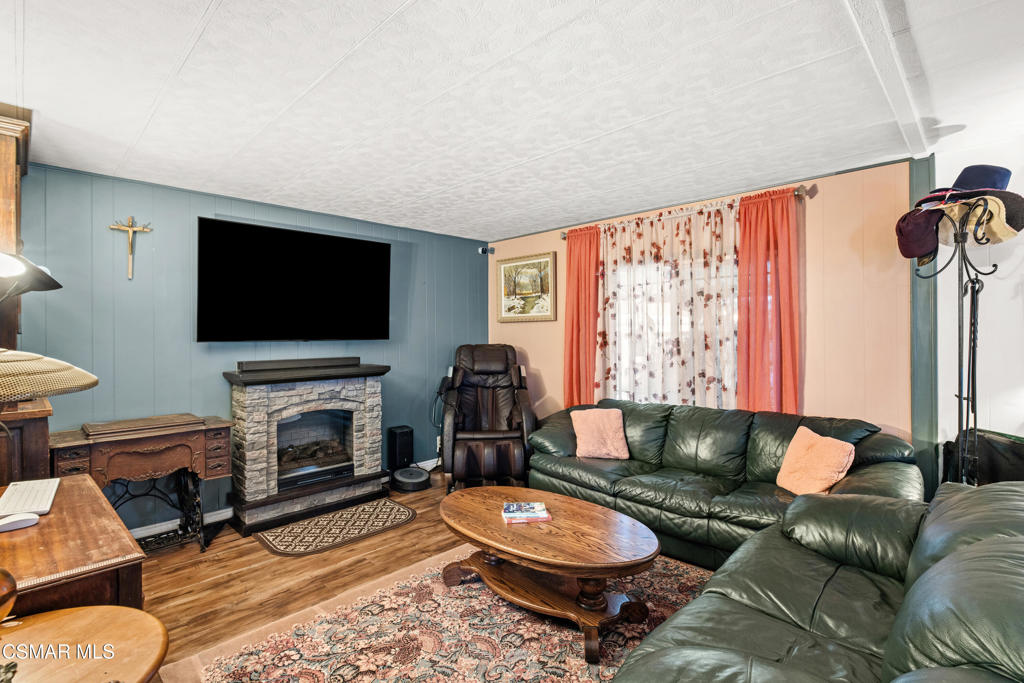 6480 Katherine Road, Unit 93 Simi Valley, CA 93063 - Photo 11 of 34