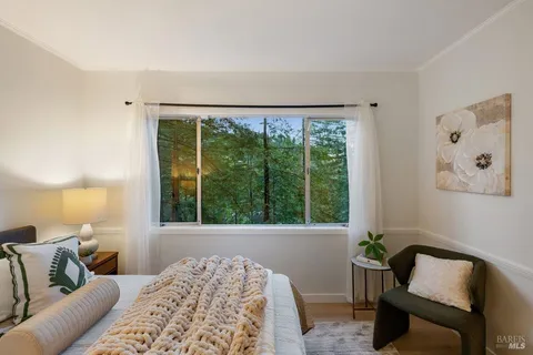 $2,350,000 | 403 Woodland Road, Kentfield, CA 94904