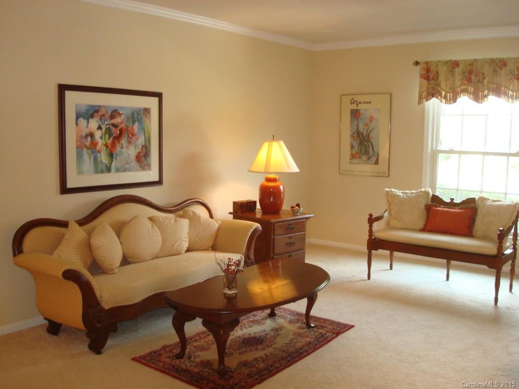 3524 Colony Road, Unit B Charlotte, NC 28211 - Photo 2 of 24 Gallery Image 2